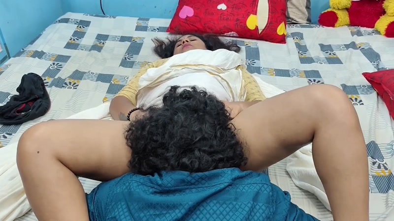 Kerala Malayali Couple Hot Sex in Kerala Dress 2025 Hindi Porn Short Film