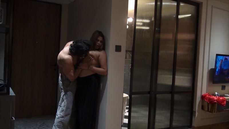 Preeti Puneet Threesome 2025 Hindi Porn Video